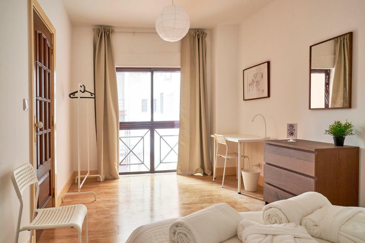 Campo Pequeno Avenida Hotel Lisbon Luaran gambar